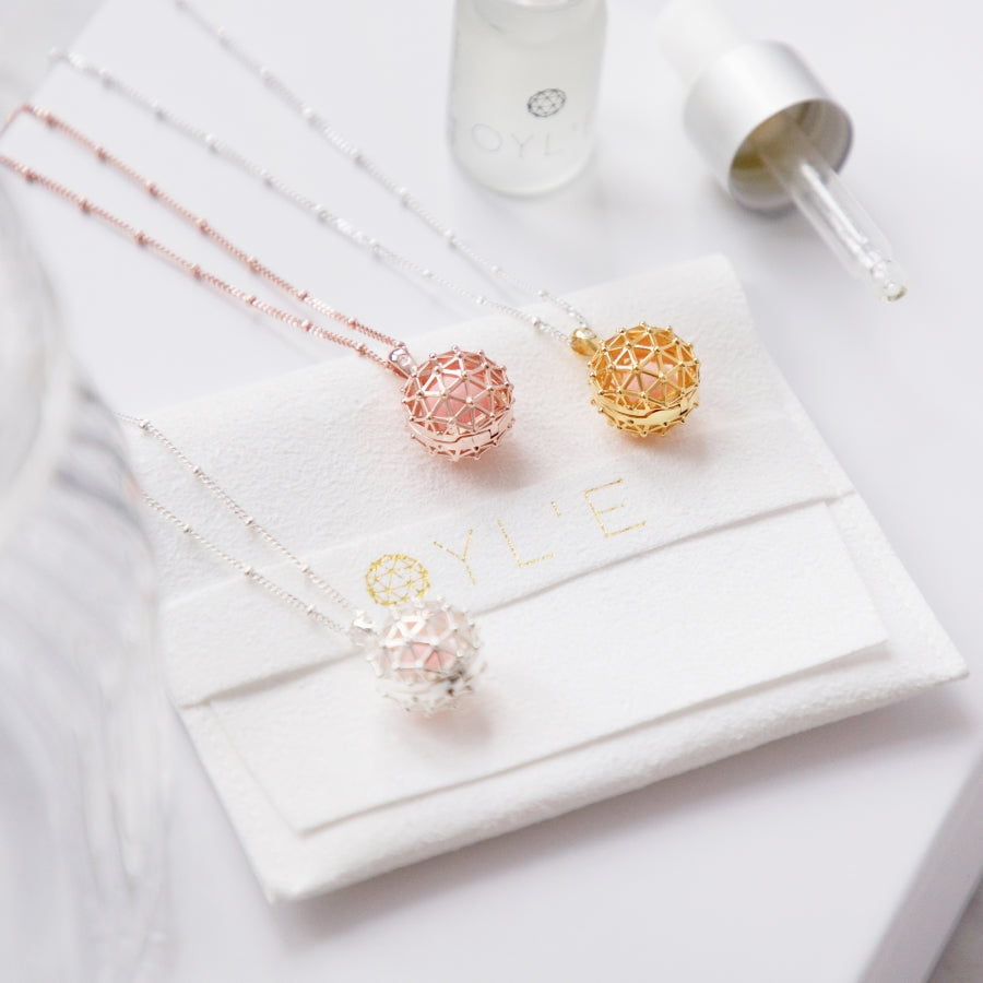 LUXE Diffuser Necklace Two-Tone 14k Gold