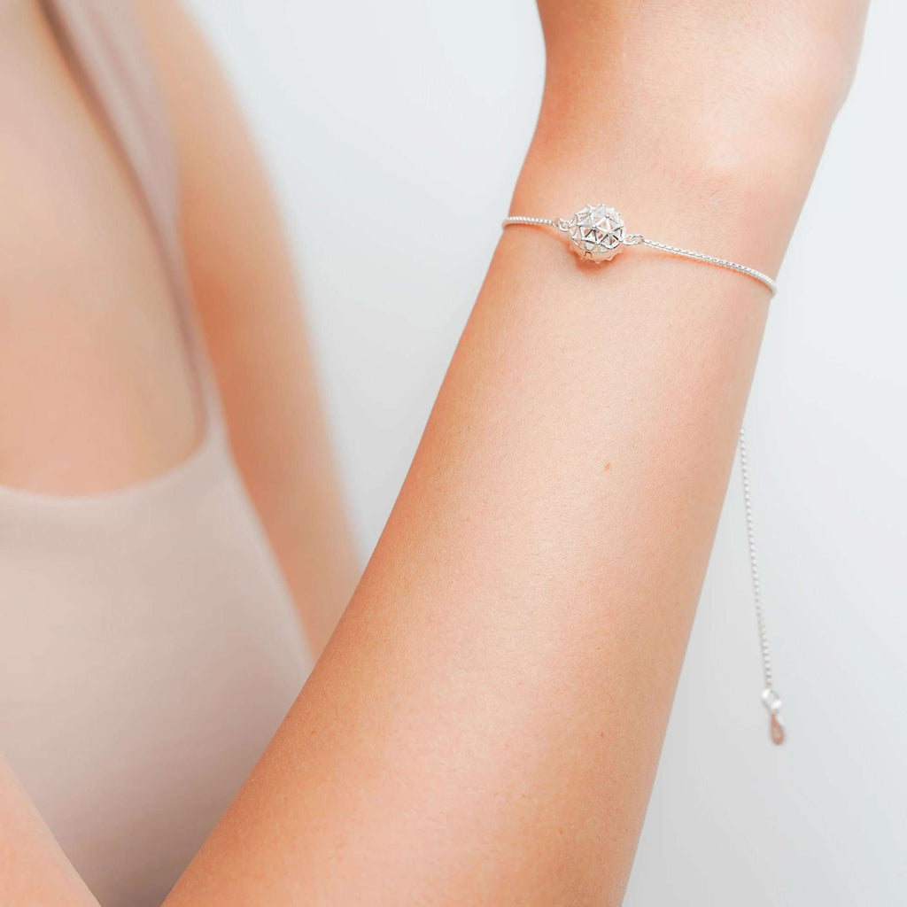 Sterling Silver Ball Bracelet with Clasp – Engraved Dainty Rose Gold Heart  Charm - The Perfect Keepsake Gift